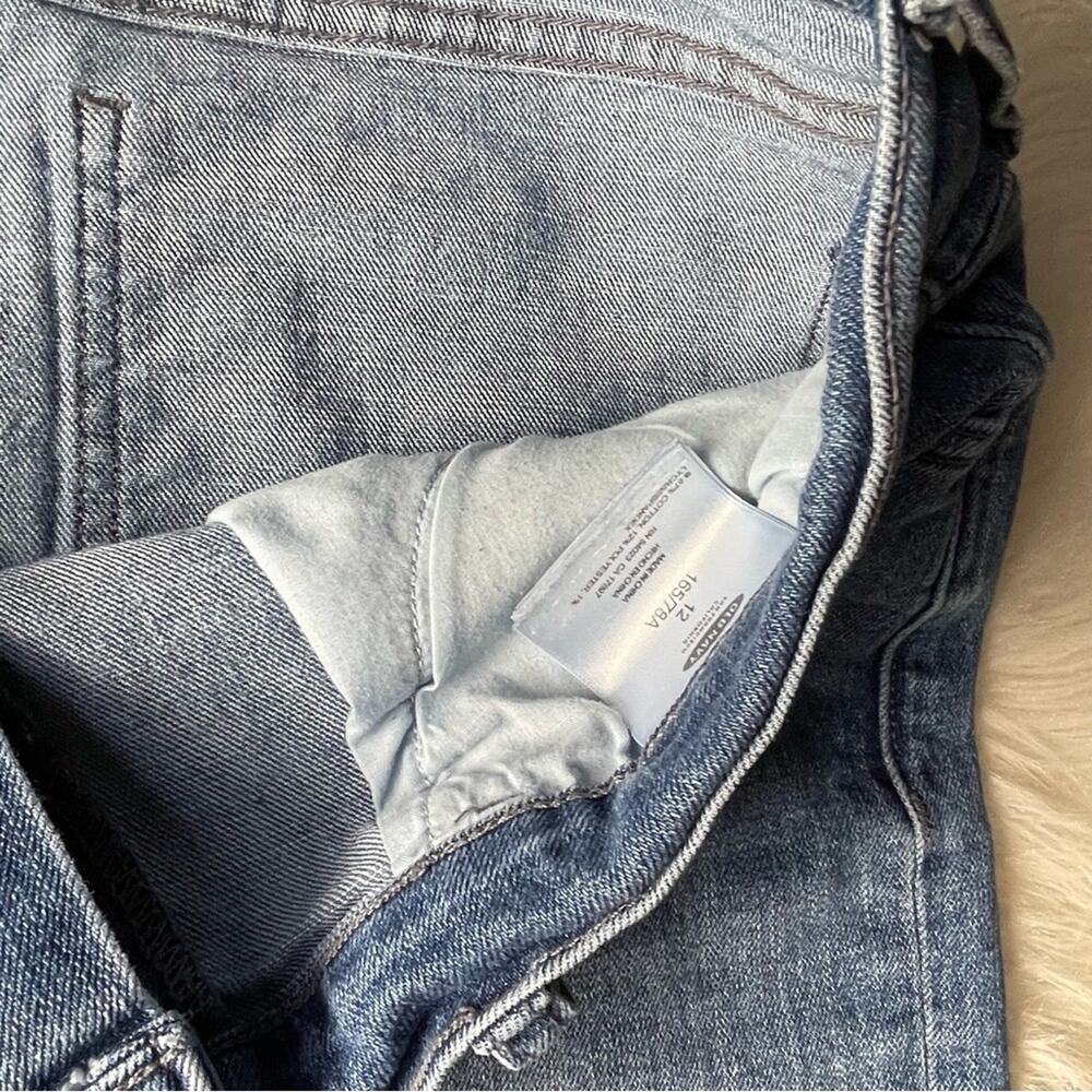 Cuffed Jean Shorts Size 12 Medium Wash - Picture 2 of 7